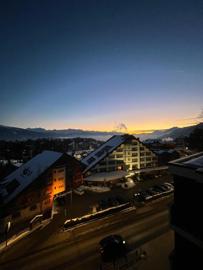 Апартаменти L'Eperon Center Crans Wonderful View Екстер'єр фото