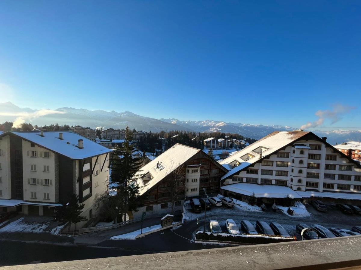 Апартаменти L'Eperon Center Crans Wonderful View Екстер'єр фото