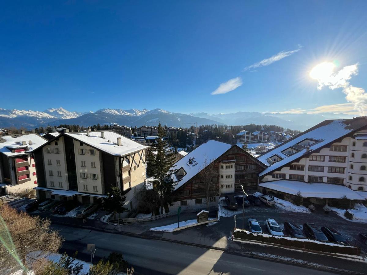 Апартаменти L'Eperon Center Crans Wonderful View Екстер'єр фото