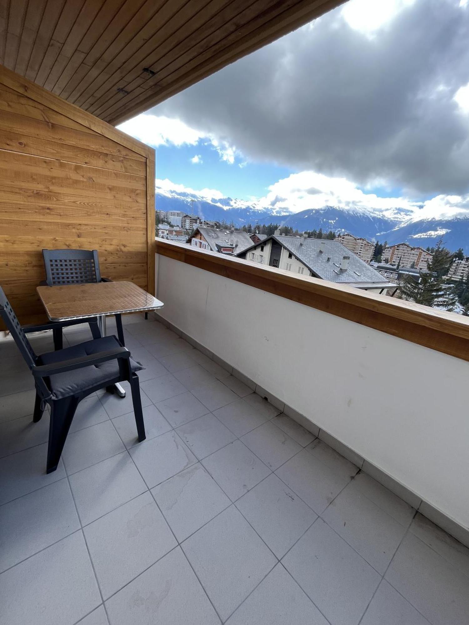 Апартаменти L'Eperon Center Crans Wonderful View Екстер'єр фото