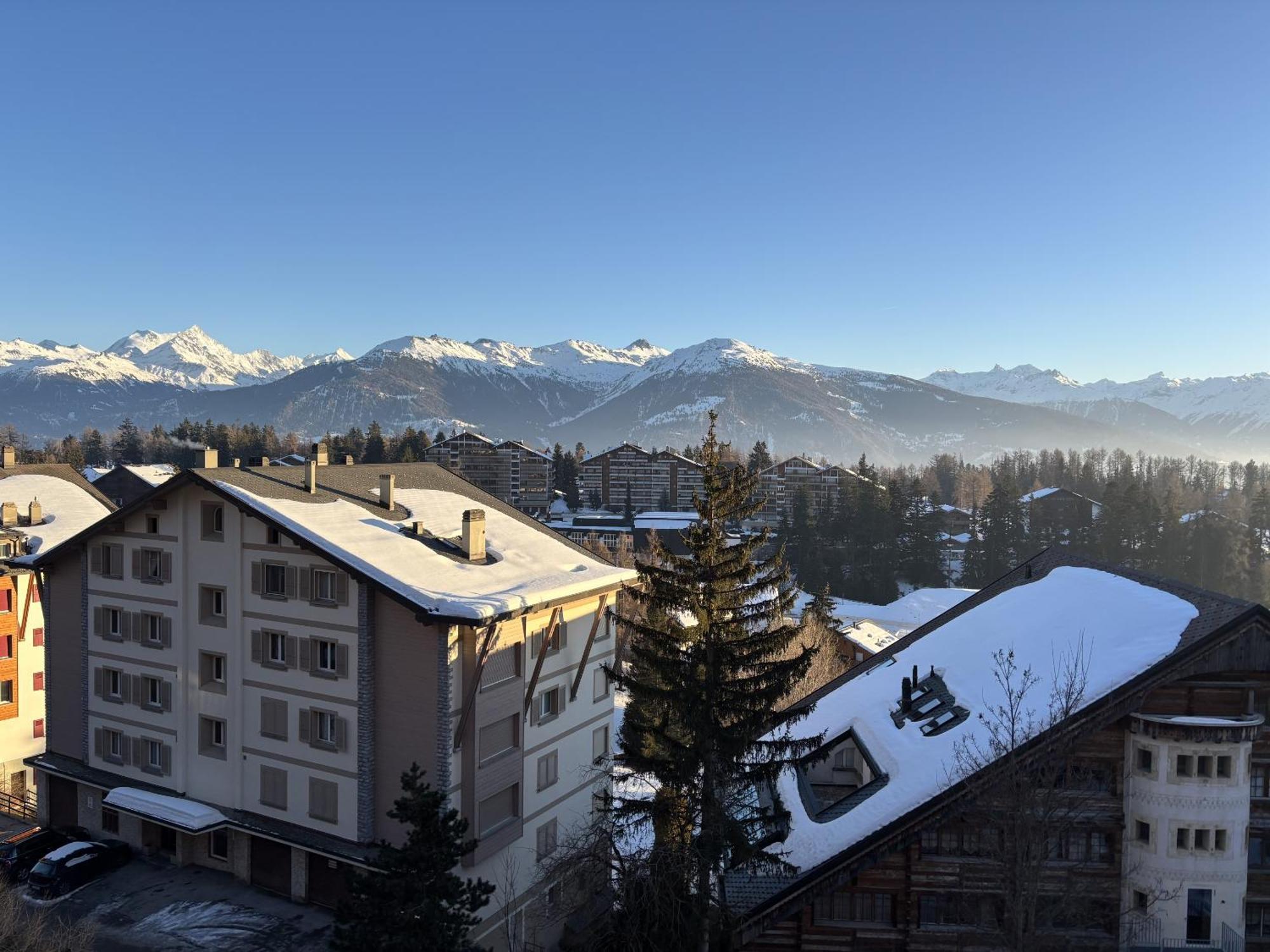 Апартаменти L'Eperon Center Crans Wonderful View Екстер'єр фото